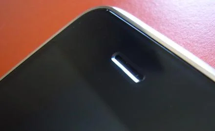 Обзор мобильного телефона Apple iPhone.