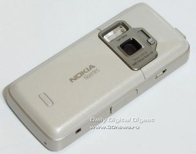 Nokia N82. Вид сзади