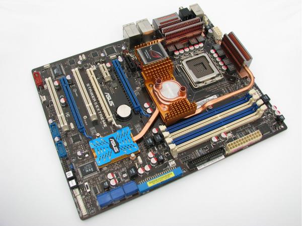Обзор ASUS Striker II Extreme (nForce 790i Ultra SLI)