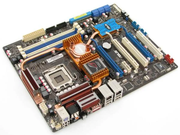 Обзор ASUS Striker II Extreme (nForce 790i Ultra SLI)