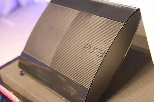 Обзор PlayStation 3 UltraSlim