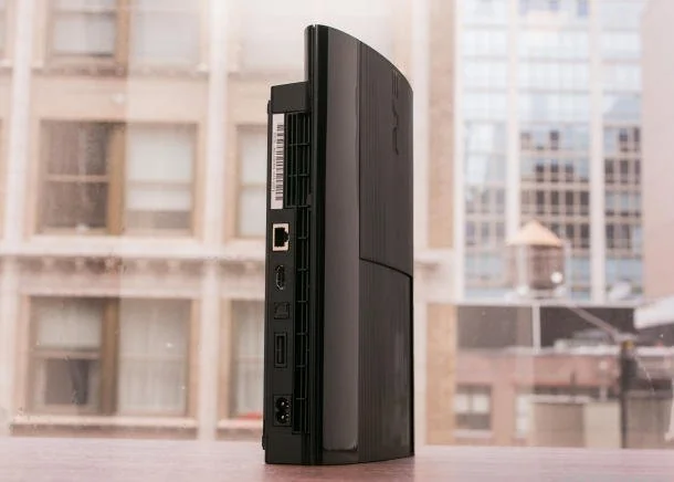 Обзор PlayStation 3 UltraSlim